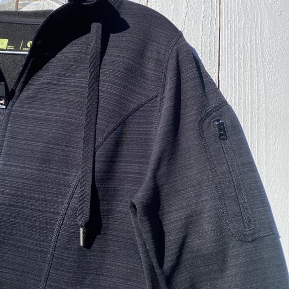 Xersion Jacket - Picture 3 of 6